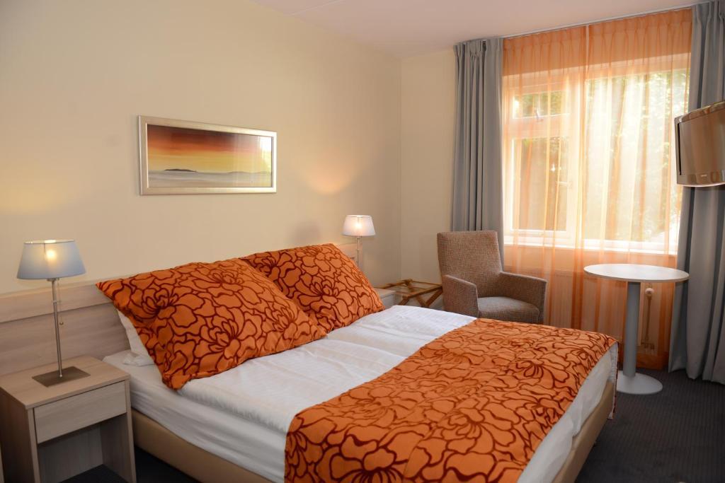 Hotel Op Diek Den Hoorn  Eksteriør billede